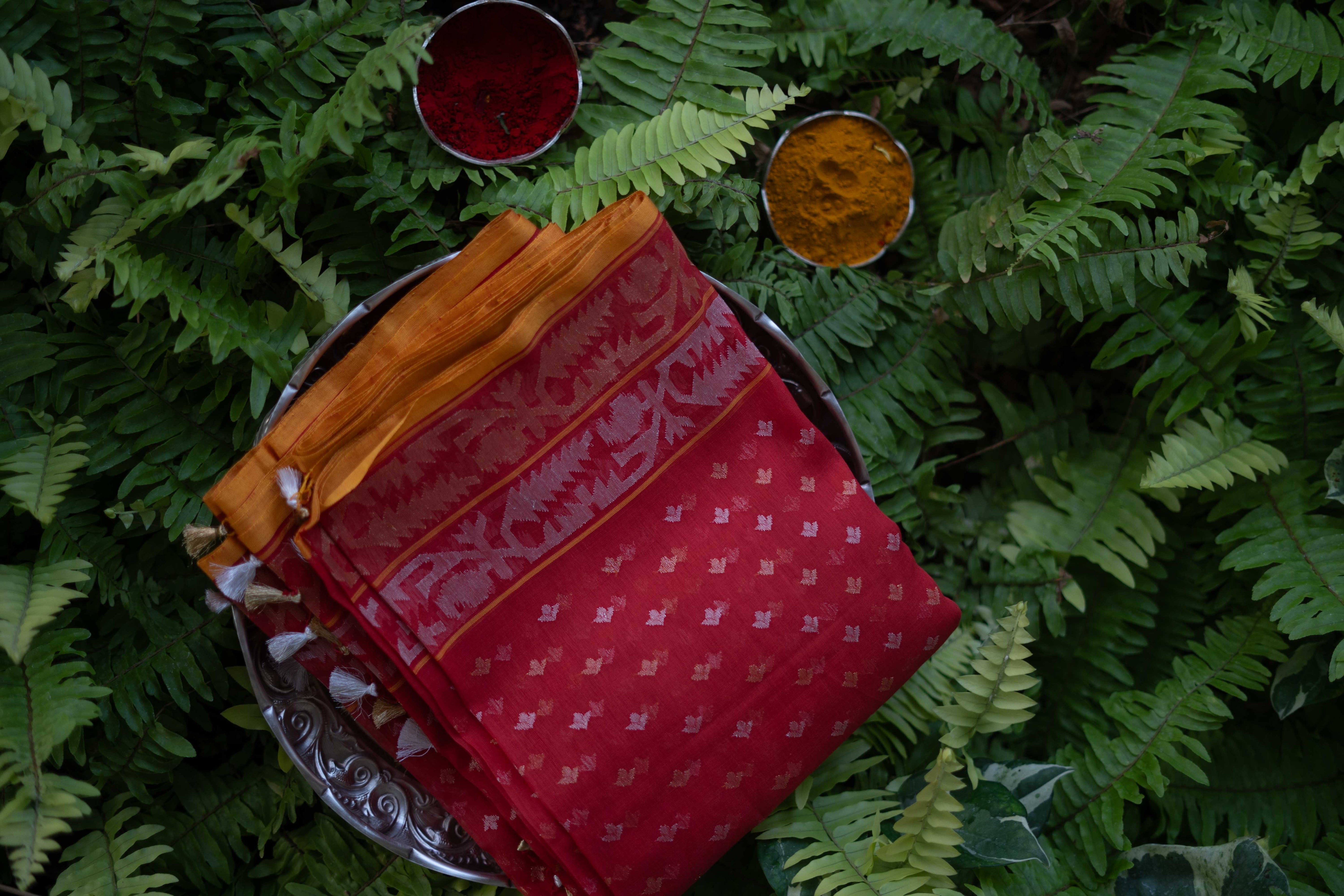 Banarasi Saree - Red (Saree Name- Rakthambari)