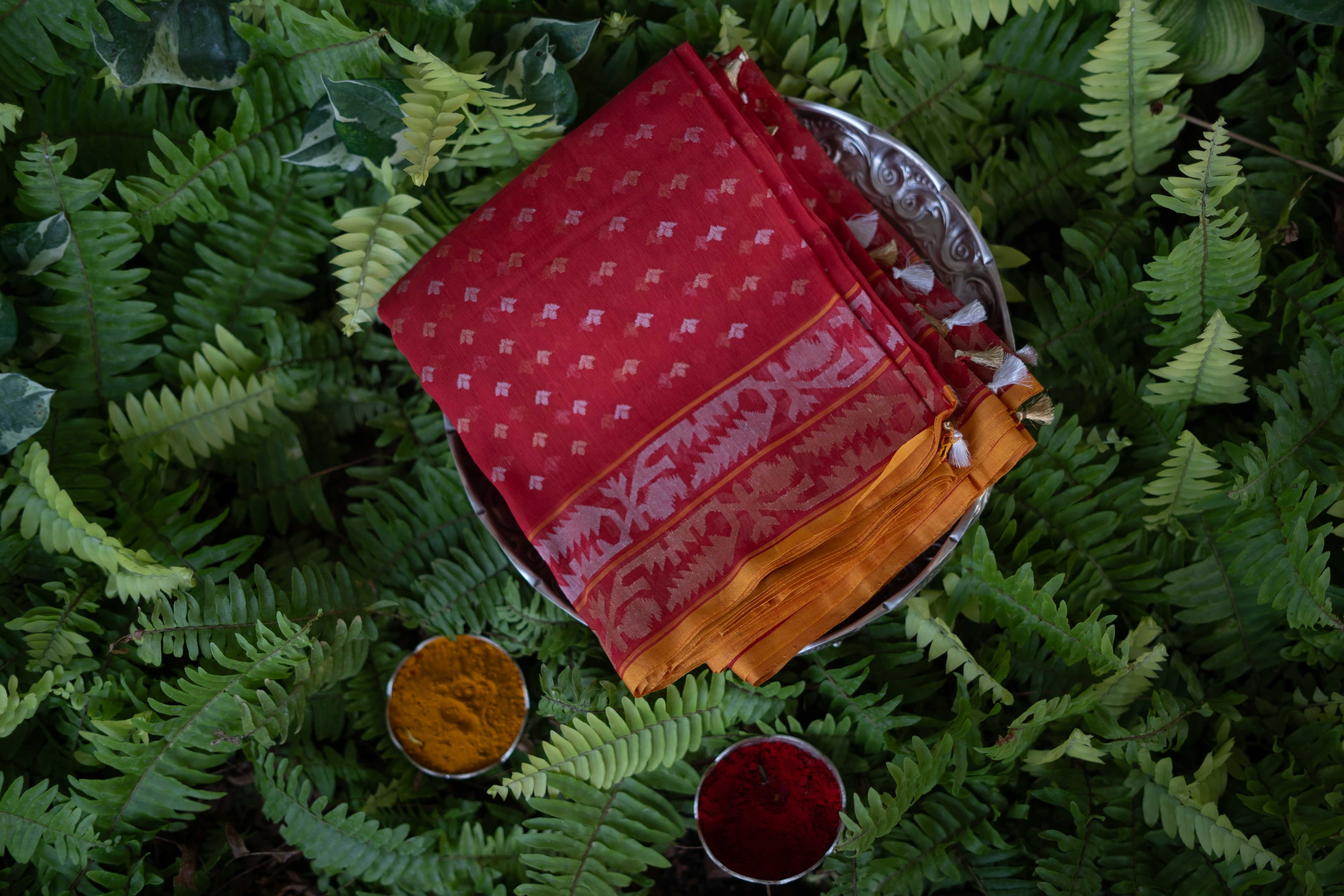 Banarasi Saree - Red (Saree Name- Rakthambari)