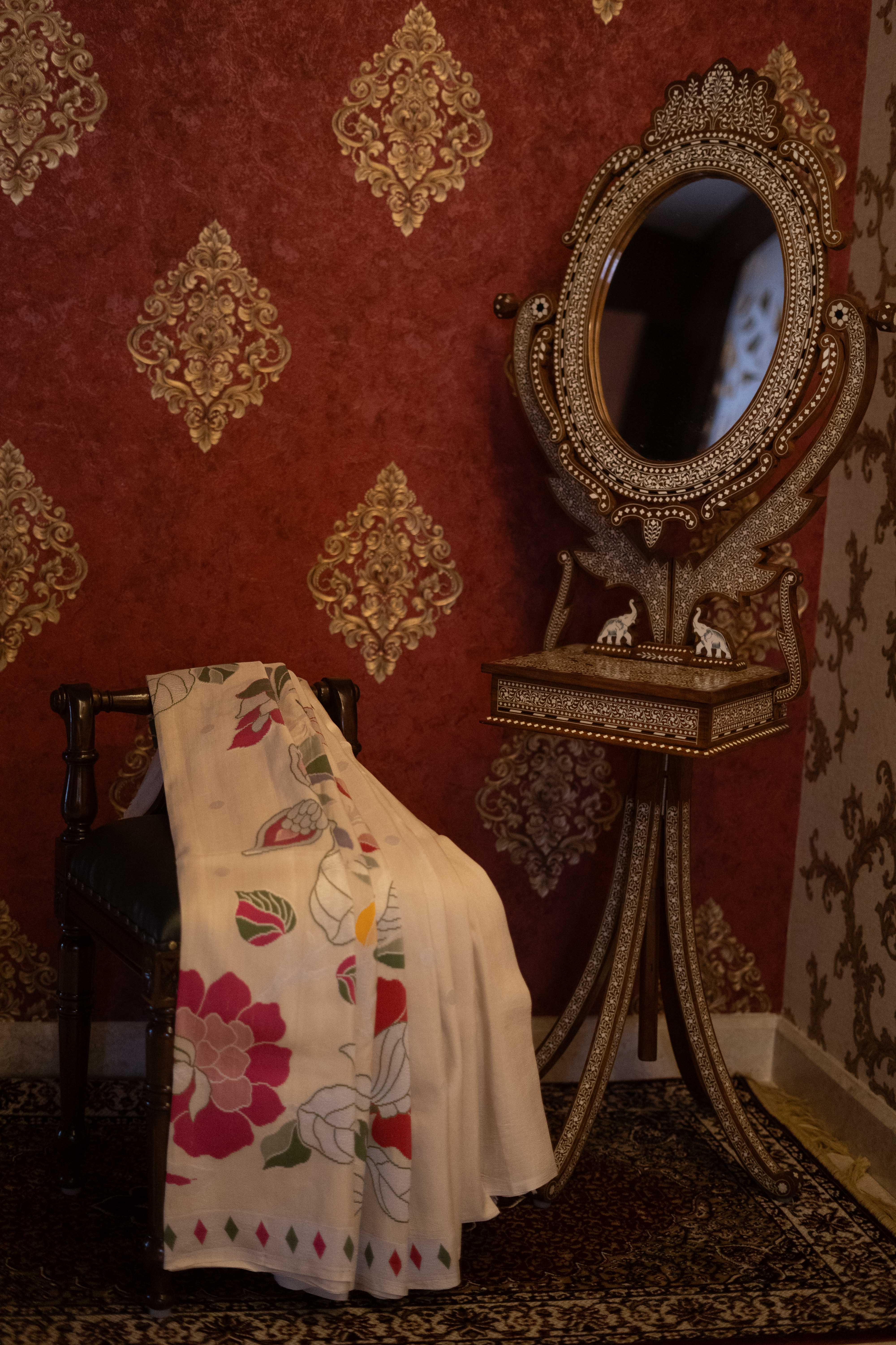 Pure Tussar Georgette Saree - Cream With Floral Print