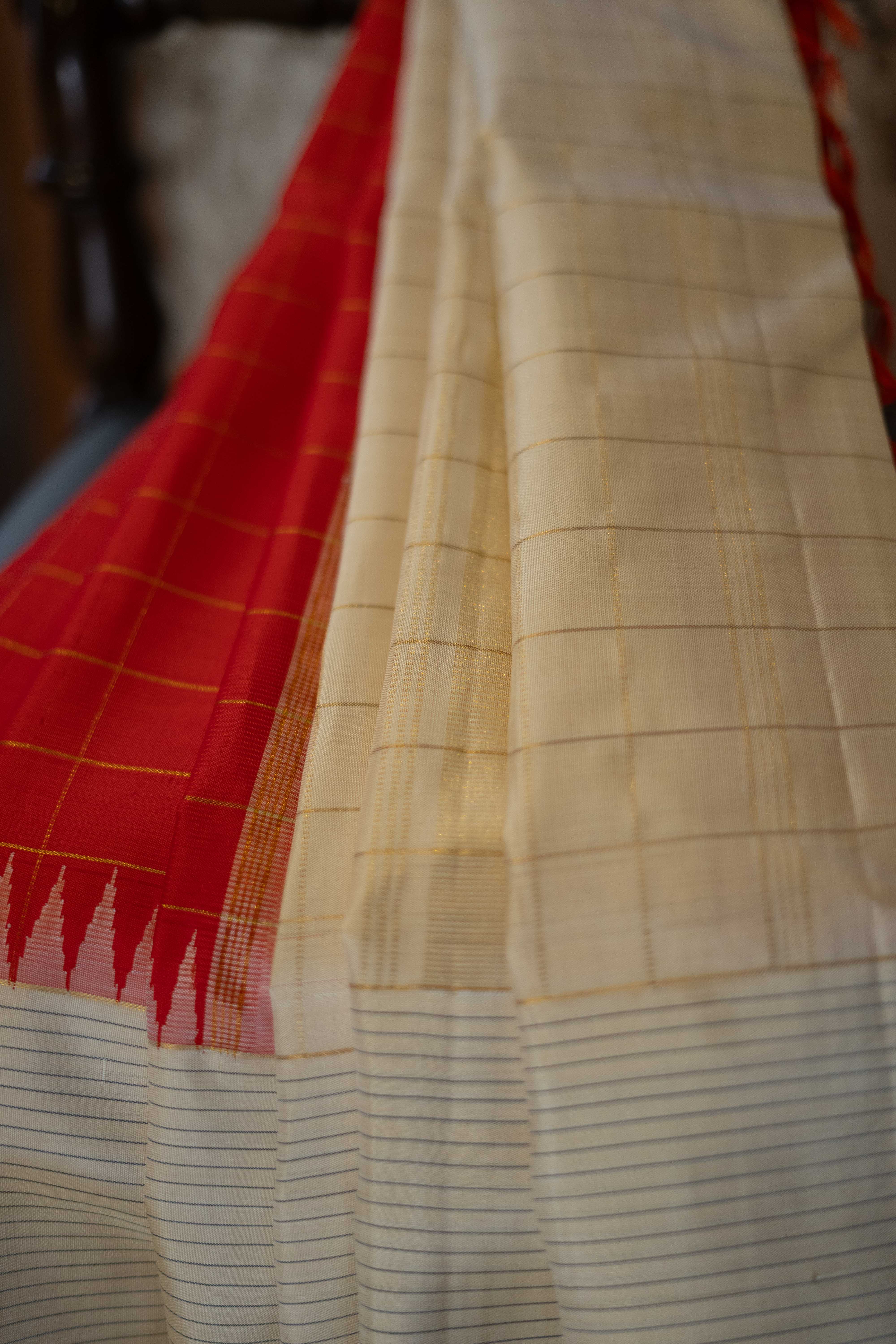 Pure Kanchipuram Silk Saree - Red And Cream Combination