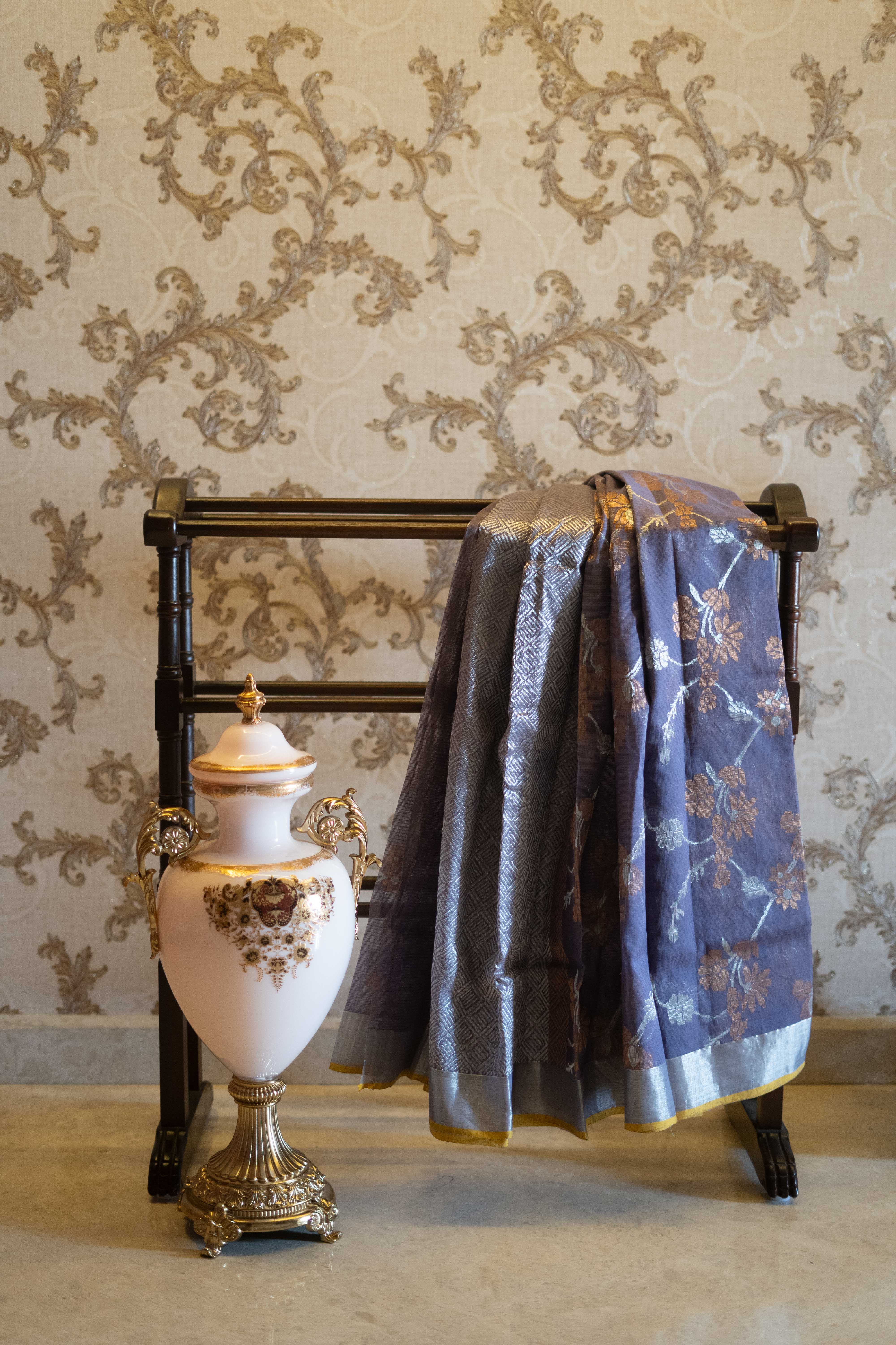 Pure Zari Kota Doria Silk Saree - Lavender With Yellow Blouse