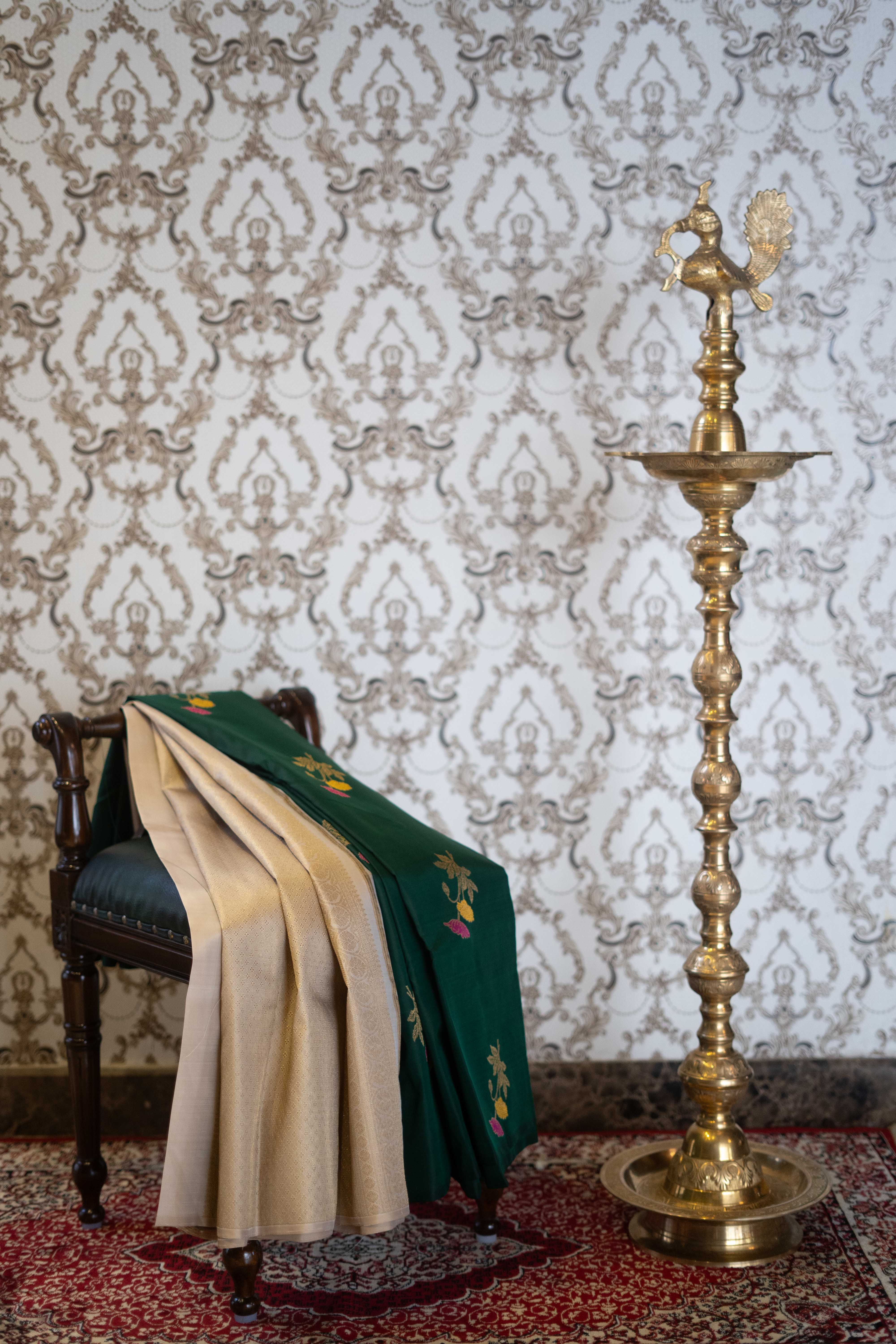 Pure Kanchipuram Silk Saree - Green With Beige